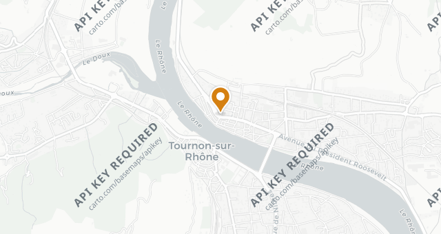 Map showing La Cage aux Fleurs