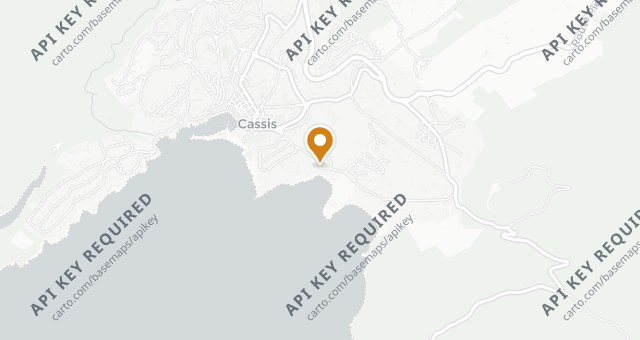 Map showing La Villa Madie